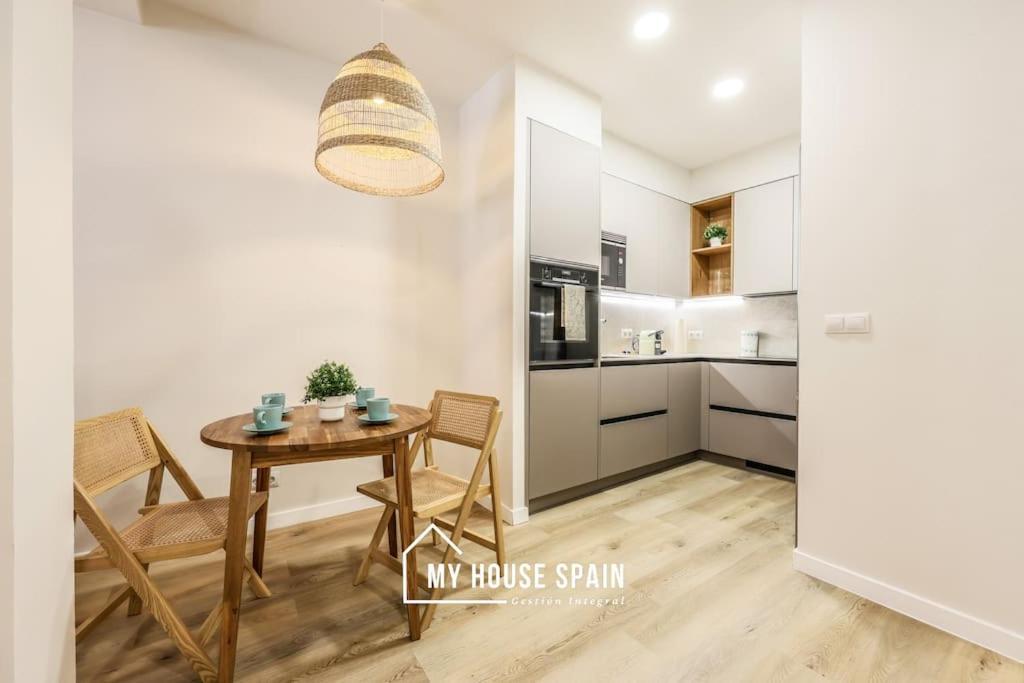 Myhousespain - Nuevo Piso Reformado En Malasana Madrid Extérieur photo
