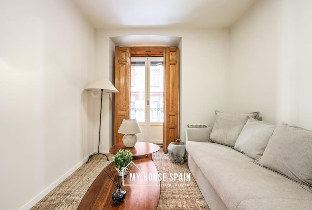 Myhousespain - Nuevo Piso Reformado En Malasana Madrid Extérieur photo